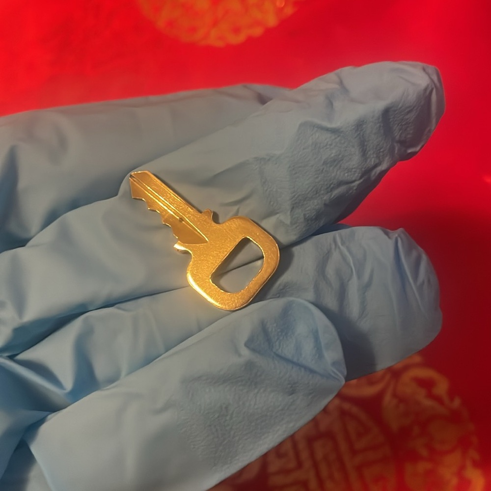 Louis Vuitton Gold Padlock and Key Set - Picture 7 of 16